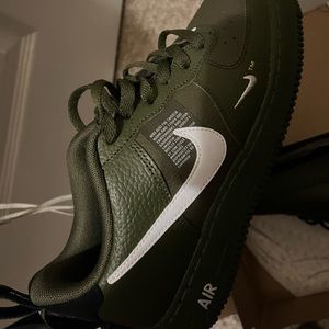 Utility green Air Force 1